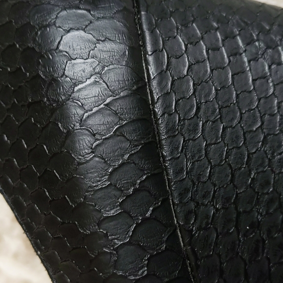 Lindsay Phillips Python Print  Floral Peep Toe Wedge 7M Black - Picture 7 of 17